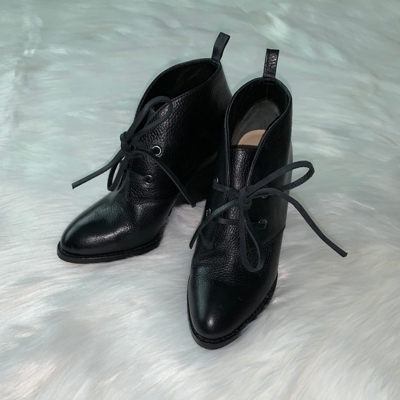 New! Cole Haan Black Wedge Ankle Boot Pebbled Leather - Picture 5 of 8